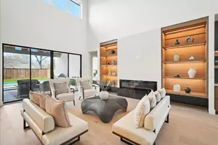 6471 Trammel Dr, Dallas, TX 75214 - Photo 7