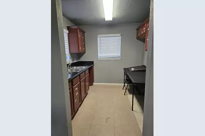 654 Saint Louis Avenue #204, Fort Worth, TX 76104 - Photo 15