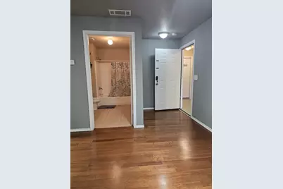 654 Saint Louis Avenue #204, Fort Worth, TX 76104 - Photo 9