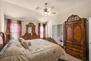 1917 Prescott Downs Dr, Denton, TX 76210 - Photo 17