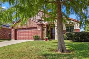 1917 Prescott Downs Dr, Denton, TX 76210 - Photo 3