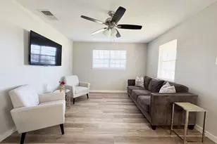 4515 S Horseshoe Trail, The Colony, TX 75056 - Photo 3