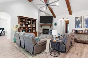 209 RIO RANCHO Dr, Decatur, TX 76234 - Photo 7