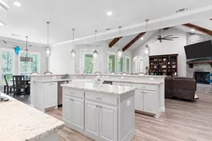 209 RIO RANCHO Dr, Decatur, TX 76234 - Photo 13