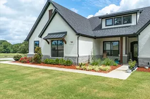 209 RIO RANCHO Dr, Decatur, TX 76234 - Photo 3