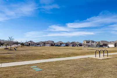 2373 Briscoe Ranch Drive, Weatherford, TX 76087 - Photo 37