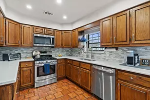 2653 Heatherwood Dr, Dallas, TX 75228 - Photo 11