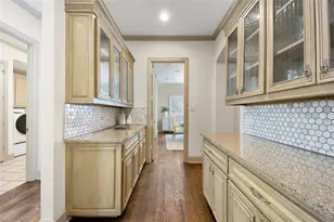 6615 Meadow Rd, Dallas, TX 75230 - Photo 15