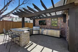 6615 Meadow Rd, Dallas, TX 75230 - Photo 35