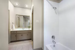 6615 Meadow Rd, Dallas, TX 75230 - Photo 31