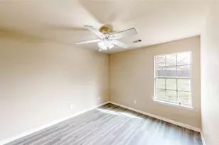 701 E College St, Sherman, TX 75090 - Photo 11