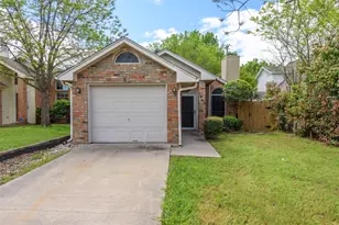 1902 Lee Dr, Denton, TX 76209 - Photo 1