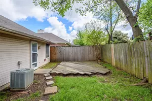 1902 Lee Dr, Denton, TX 76209 - Photo 23
