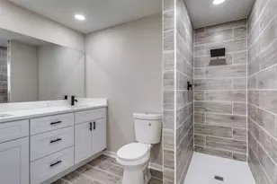 8908 Sorrento St, Dallas, TX 75228 - Photo 21