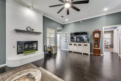 2209 Whispering Oaks, Denton, TX 76209 - Photo 9