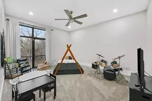 511 S Bluegrove, Lancaster, TX 75146 - Photo 15