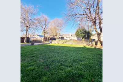 1026 Brookshire Circle, Garland, TX 75043 - Photo 21