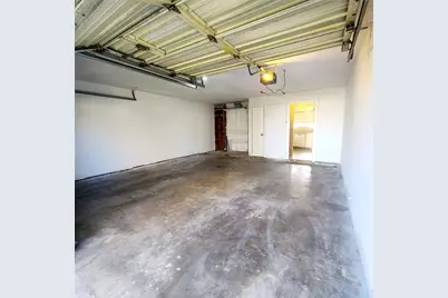 1026 Brookshire Circle, Garland, TX 75043 - Photo 23