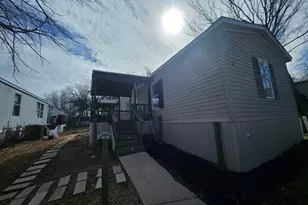 5714 Shoreline Cir S, Fort Worth, TX 76119 - Photo 19