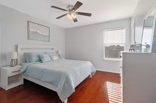 2048 Waterfield Ct, Grand Prairie, TX 75052 - Photo 19