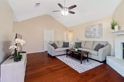 2048 Waterfield Court, Grand Prairie, TX 75052 - Photo 9