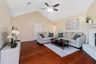 2048 Waterfield Ct, Grand Prairie, TX 75052 - Photo 9