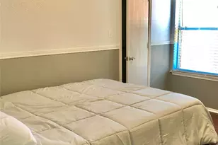 2048 Waterfield Ct, Grand Prairie, TX 75052 - Photo 23