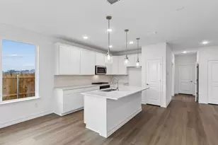 1009 Hammy Ln, Aubrey, TX 76227 - Photo 9