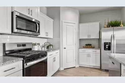 917 Boll Weevil Drive, Cleburne, TX 76031 - Photo 5