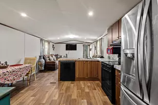 385 Rs County Rd 3374, Alba, TX 75410 - Photo 11