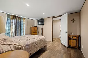 385 Rs County Rd 3374, Alba, TX 75410 - Photo 15