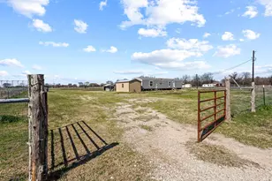 385 Rs County Rd 3374, Alba, TX 75410 - Photo 3
