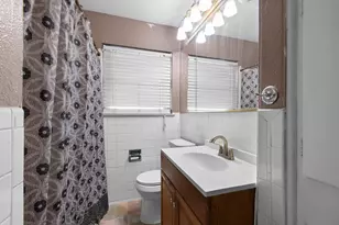 2226 Concord Dr, Irving, TX 75061 - Photo 23