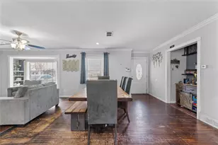 2226 Concord Dr, Irving, TX 75061 - Photo 9