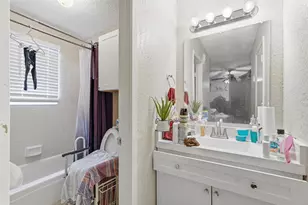 1109 Mountain View St, Glenn Heights, TX 75154 - Photo 17