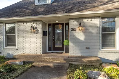 6251 Danbury Lane, Dallas, TX 75214 - Photo 3