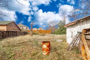 1617 Denton Dr, Carrollton, TX 75006 - Photo 15