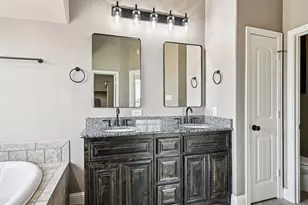 102 Citation Ln, Waxahachie, TX 75165 - Photo 21