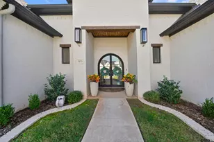 1572 Maple Cir, Tyler, TX 75703 - Photo 3