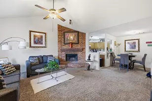 412 Amber Ln, DeSoto, TX 75115 - Photo 3