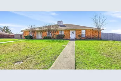 412 Amber Lane, DeSoto, TX 75115 - Photo 1