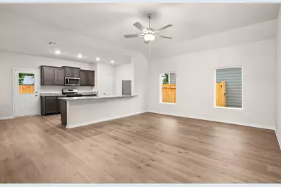 208 Southgate Drive, Terrell, TX 75160 - Photo 3