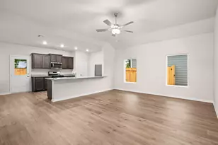 208 Southgate Dr, Terrell, TX 75160 - Photo 3