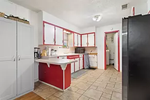 208 Dancer Dr, Longview, TX 75604 - Photo 11