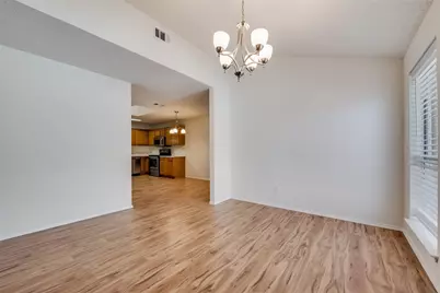 6002 Cohoke Drive, Arlington, TX 76018 - Photo 5