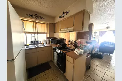 2205 Viewtop Lane, Arlington, TX 76012 - Photo 19