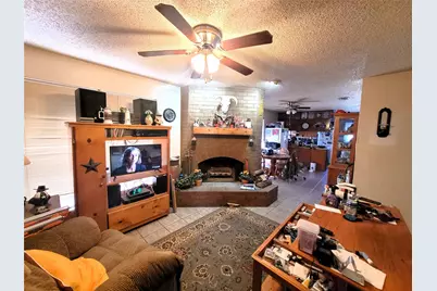 2205 Viewtop Lane, Arlington, TX 76012 - Photo 11