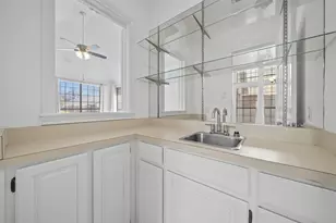 1205 Olde Towne Dr, Irving, TX 75061 - Photo 11