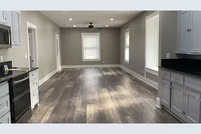 302 W Baylor Street, Weatherford, TX 76086 - Photo 11