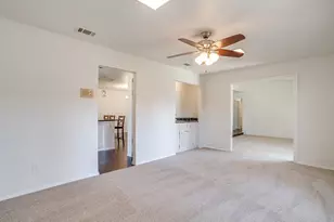 2017 Garden Oaks Dr, Arlington, TX 76012 - Photo 7